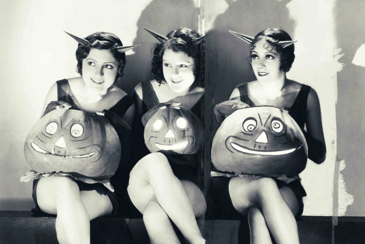 halloween-costume-pumpkins-e1600968000346