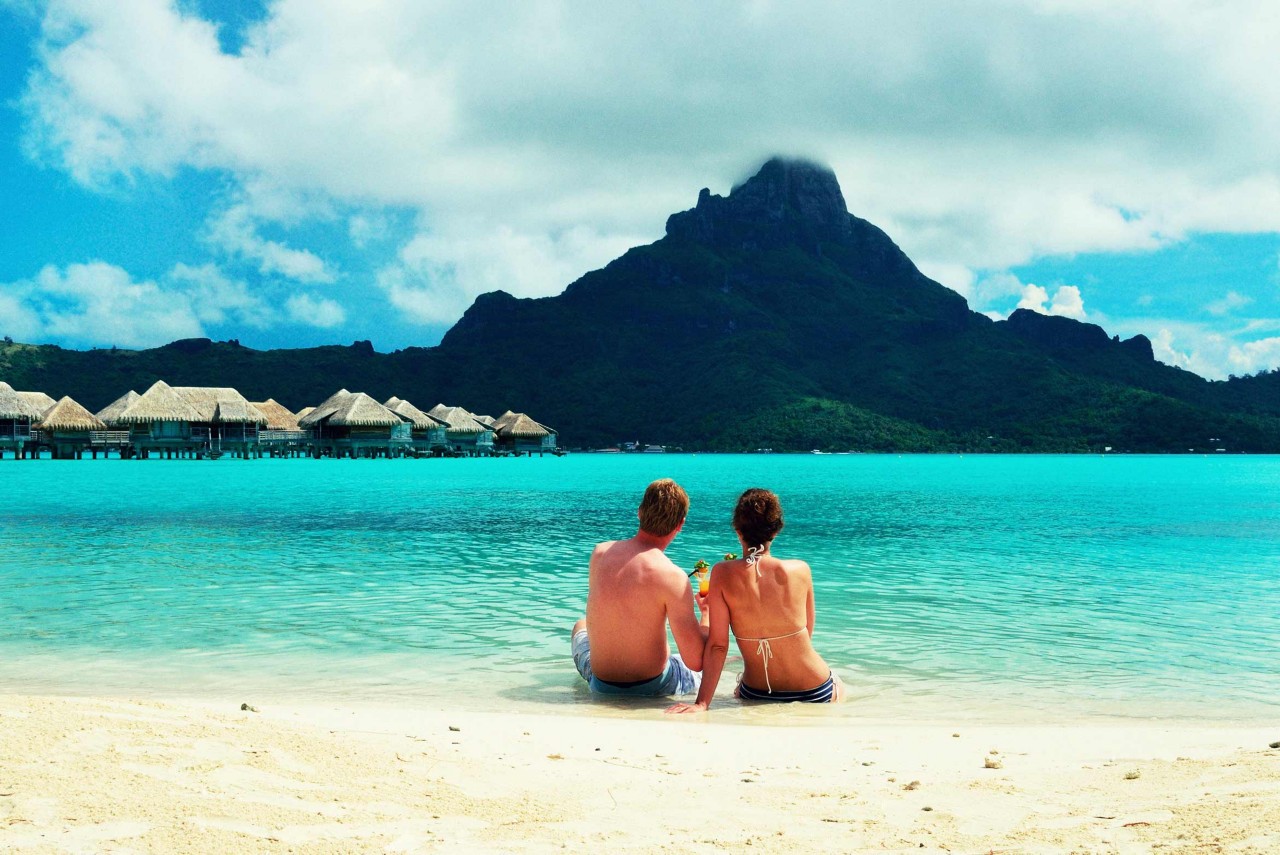 pin-and-travel-honeymoon-french-polynesia@2x