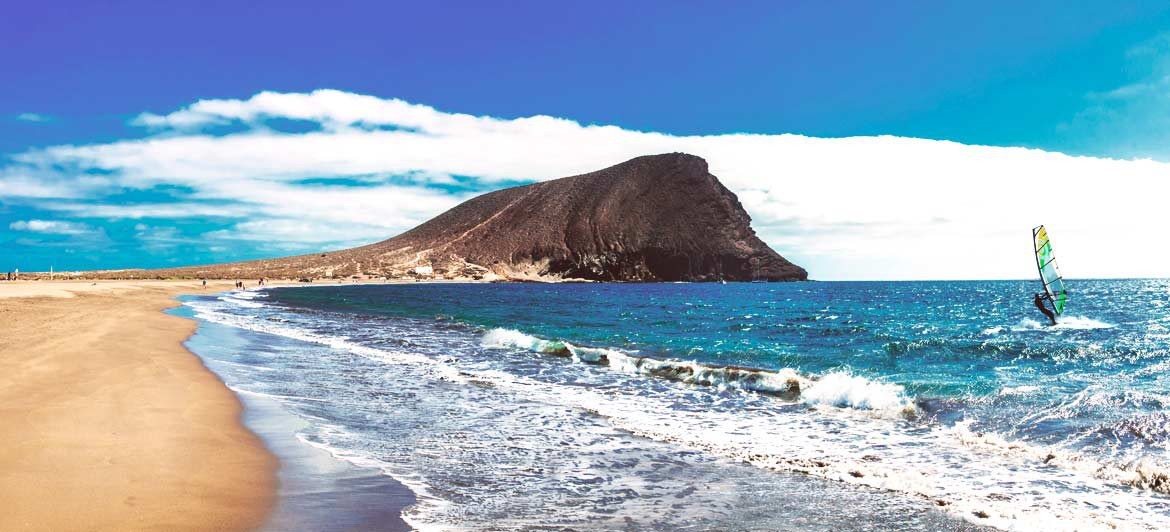 Lors de vacances actives en famille, découvrez la plongée. Tenerife vous attend