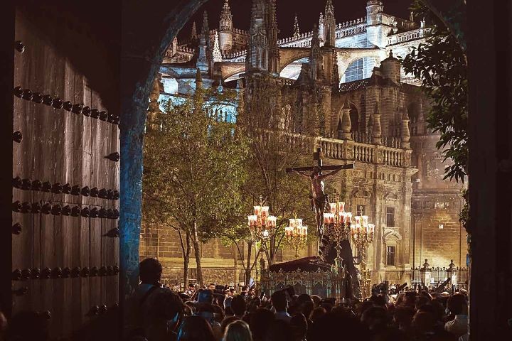 Procesiones de Semana Santa en Sevilla