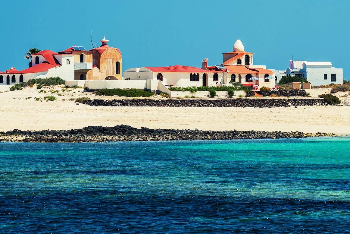 Things to do in El Cotillo include snorkelling in beautiful blue lagoons