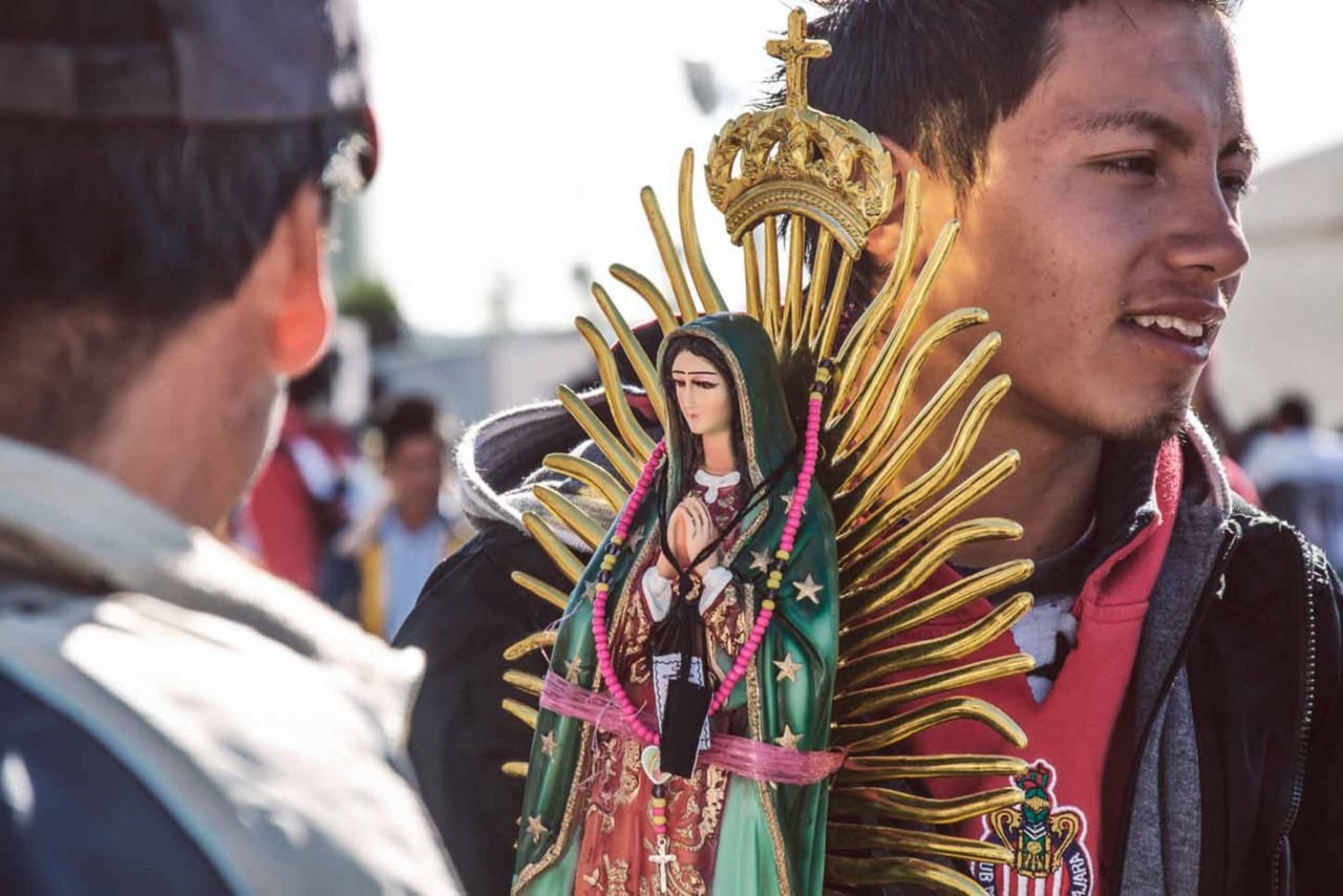 como se celebra la virgen de Guadalupe en Mexico