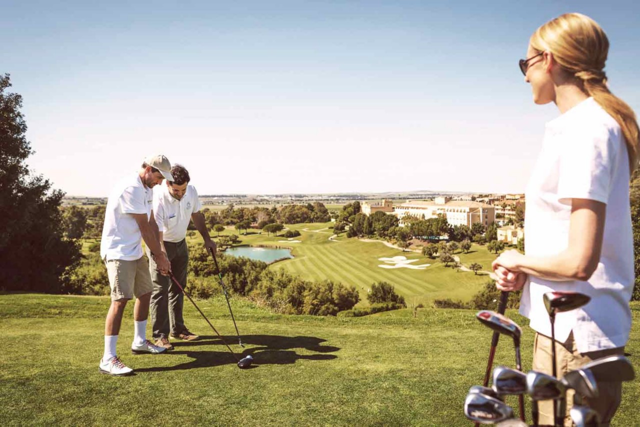 Enjoy world class golf courses and facilities at a golf hotel Andalucia