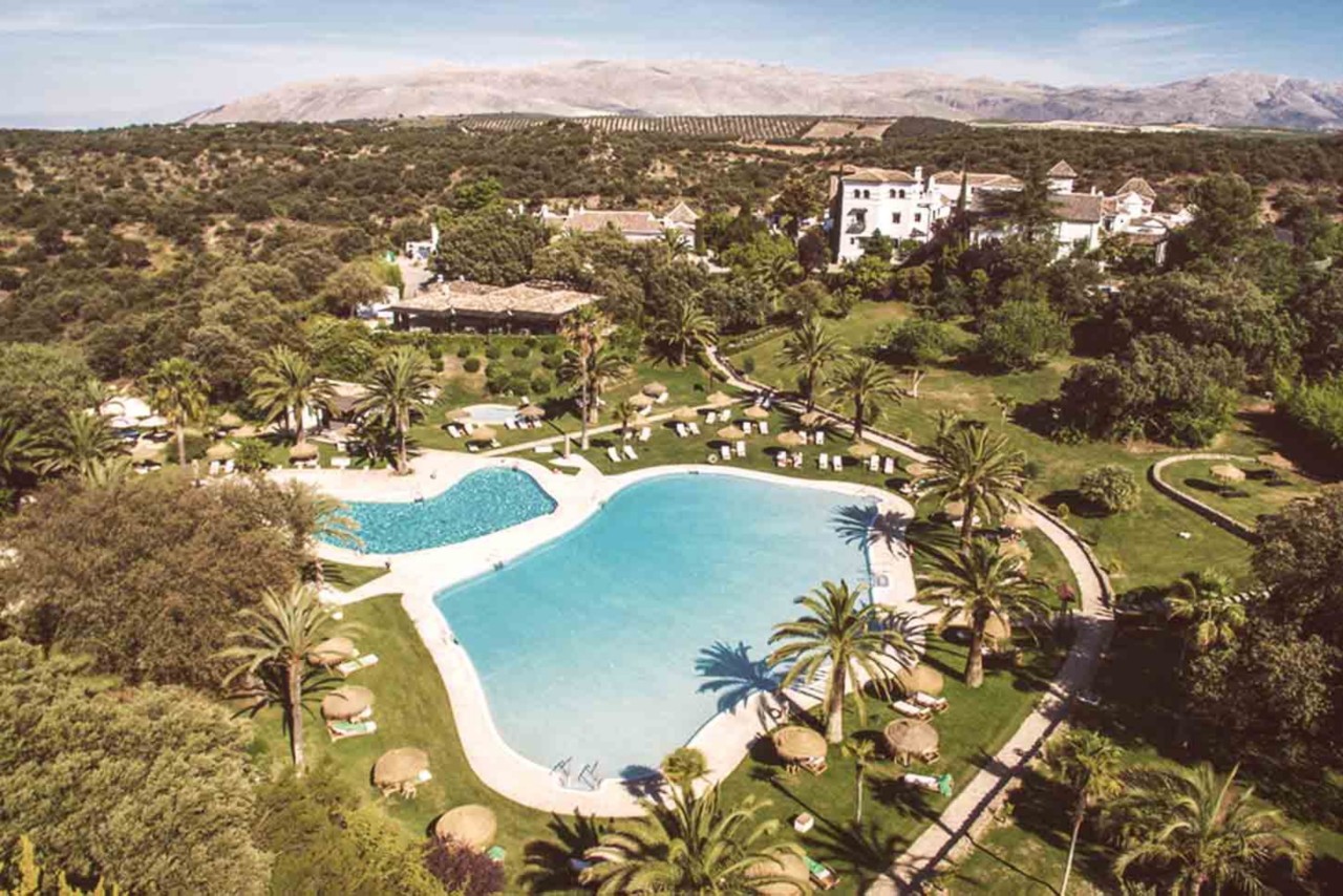 La-Bobadilla-Royal-Hideaway-Hotel-Sierra-de-Loja-en-Granada-Viajes-otono-