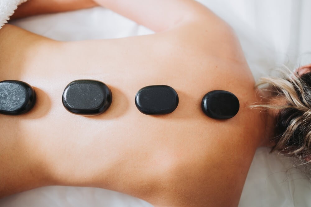 Wellness auf den Kanaren: Hot Stone Massage.