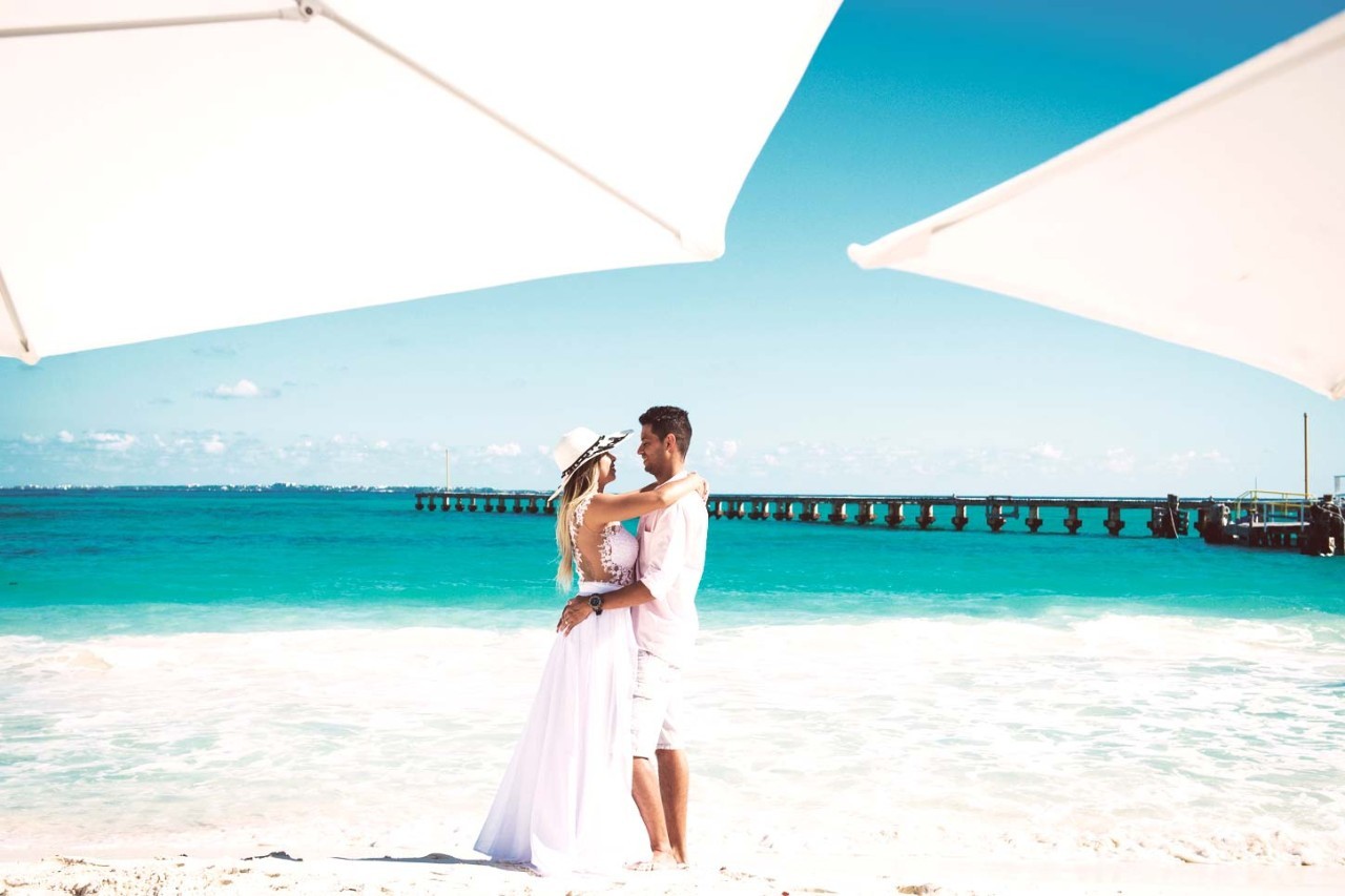 Stay in the fanciest hotels on your romantic getaway Aruba travels
