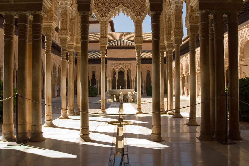 Die Alhambra in Granada: der Löwenpalast.