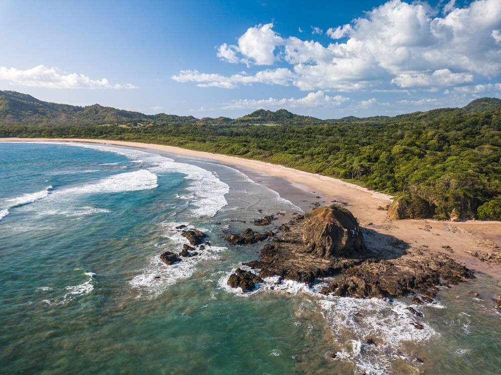 Costa Rica and its beautiful beaches is the perfect setting for millennial weddings
