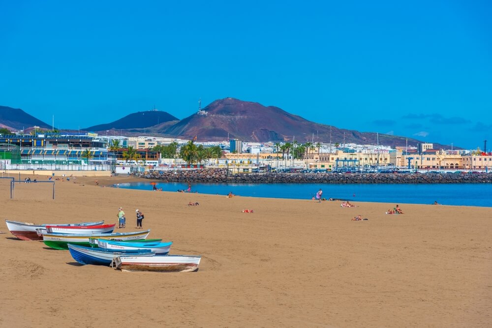 Beach lovers home from home in sunny Gran Canaria, Playa del